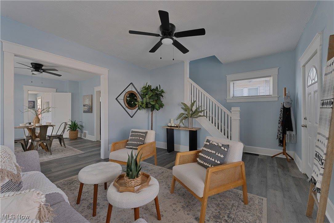 306 Maplewood Avenue, Struthers, OH 44471