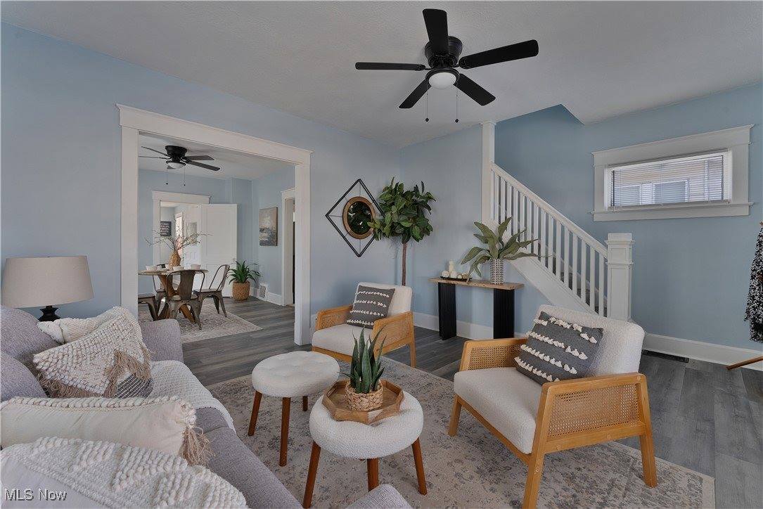 306 Maplewood Avenue, Struthers, OH 44471