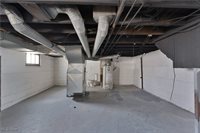 306 Maplewood Avenue, Struthers, OH 44471