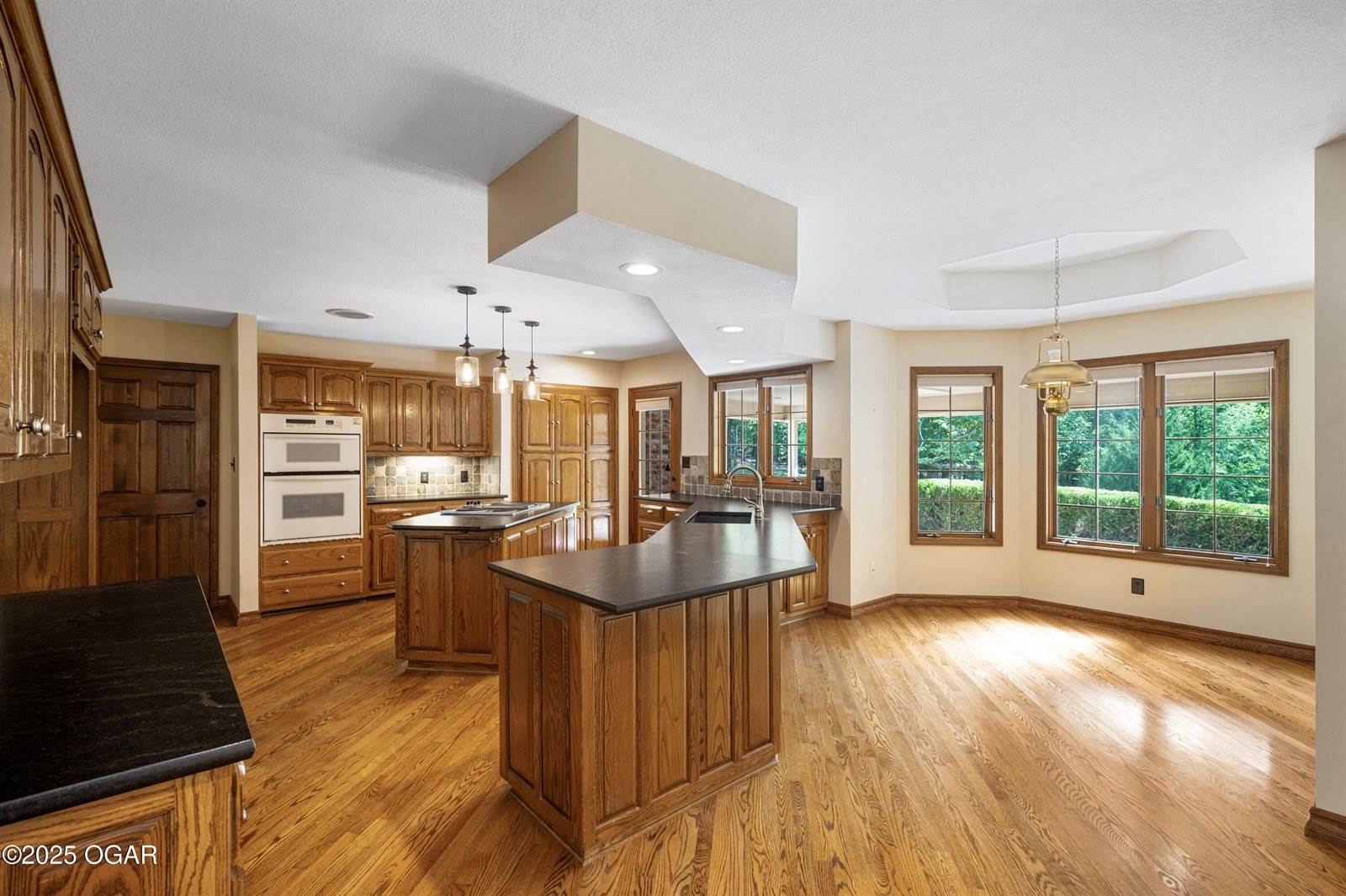 712 West 42nd Street, Joplin, MO 64804