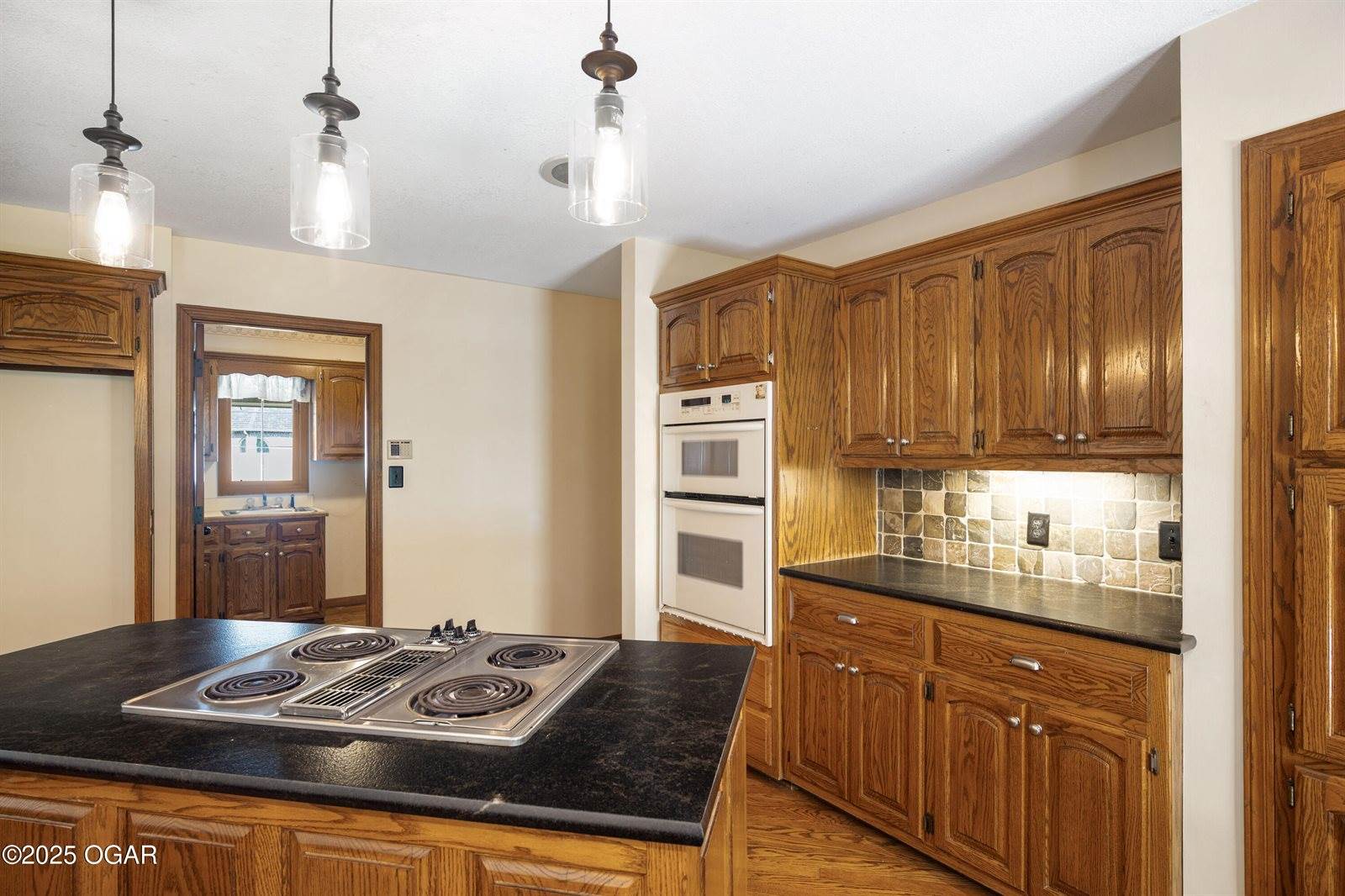 712 West 42nd Street, Joplin, MO 64804