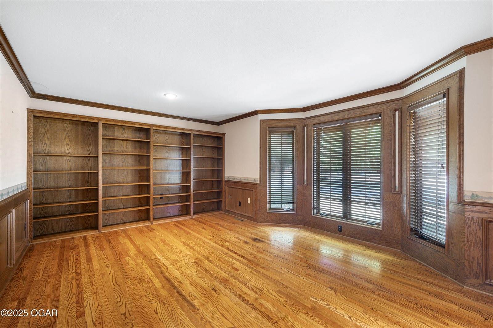 712 West 42nd Street, Joplin, MO 64804