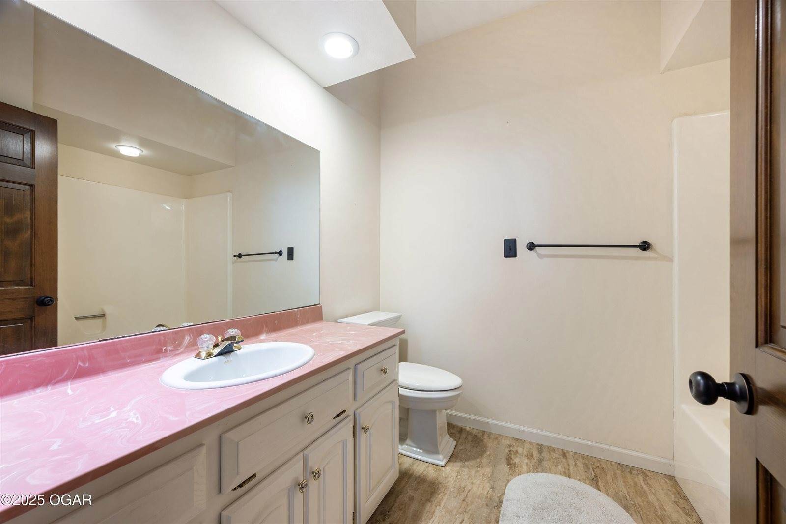 712 West 42nd Street, Joplin, MO 64804