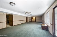 712 West 42nd Street, Joplin, MO 64804