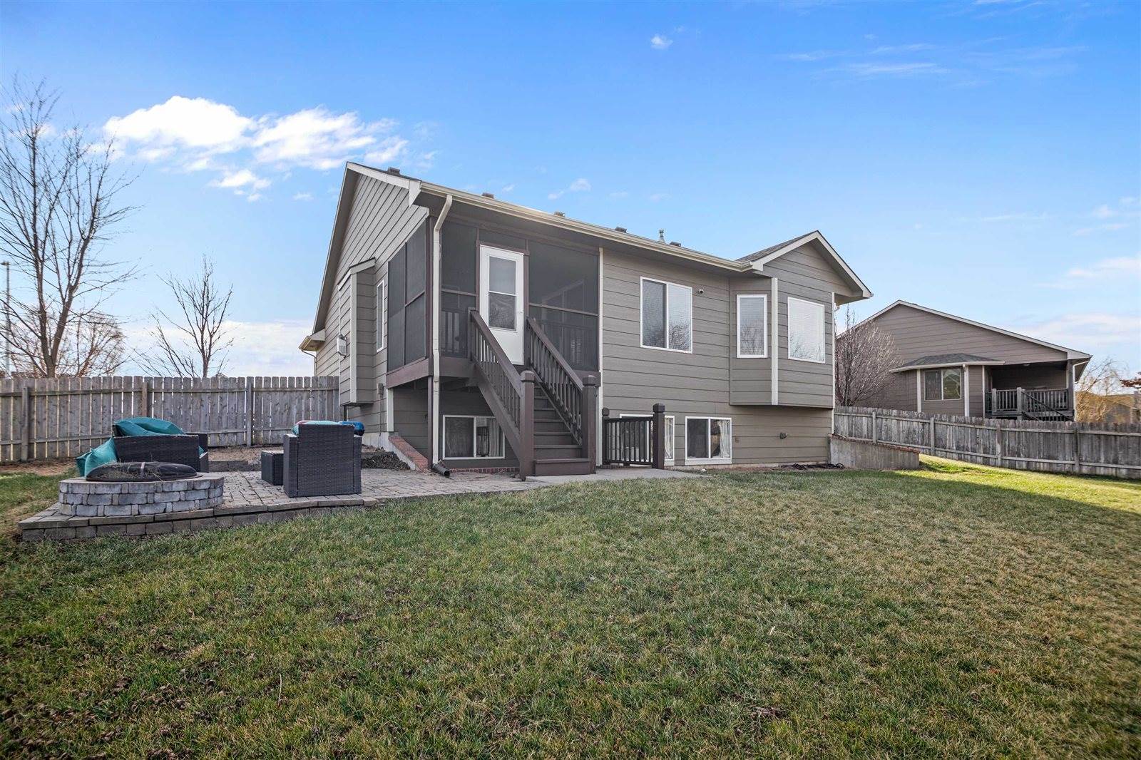 11002 West Havenhurst St, Maize, KS 67101