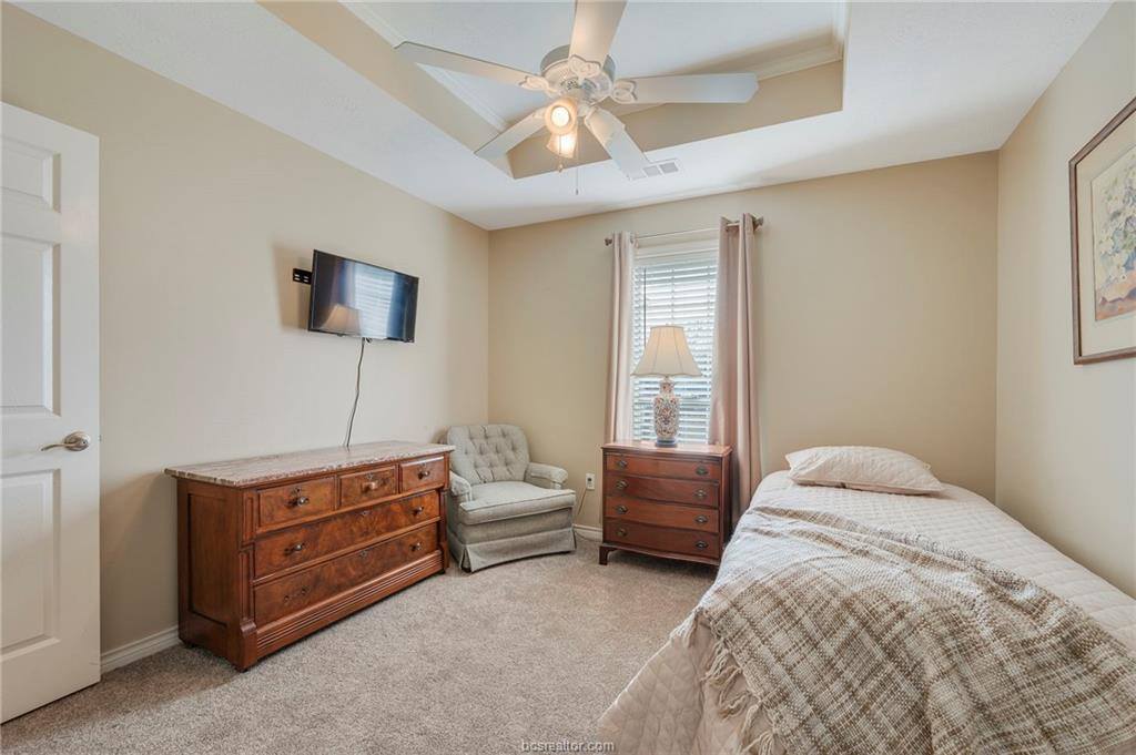 4906 Winchester Drive, Bryan, TX 77802