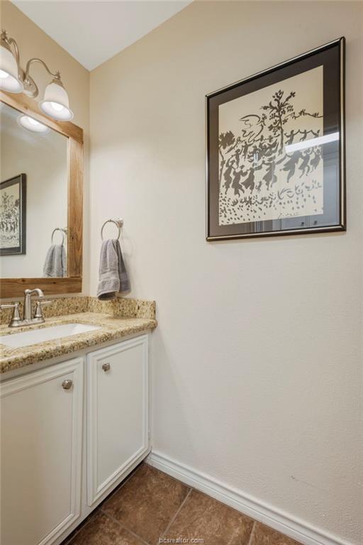 4906 Winchester Drive, Bryan, TX 77802