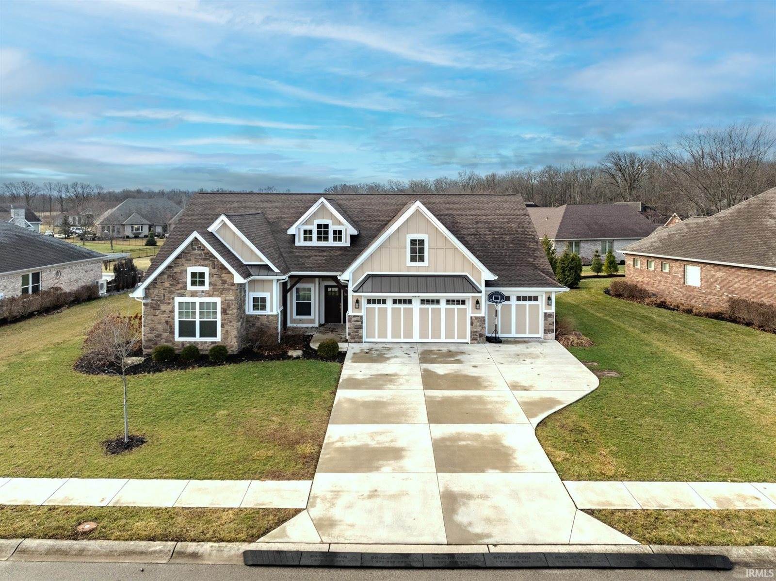 5513 W Sawgrass Way, Muncie, IN 47304