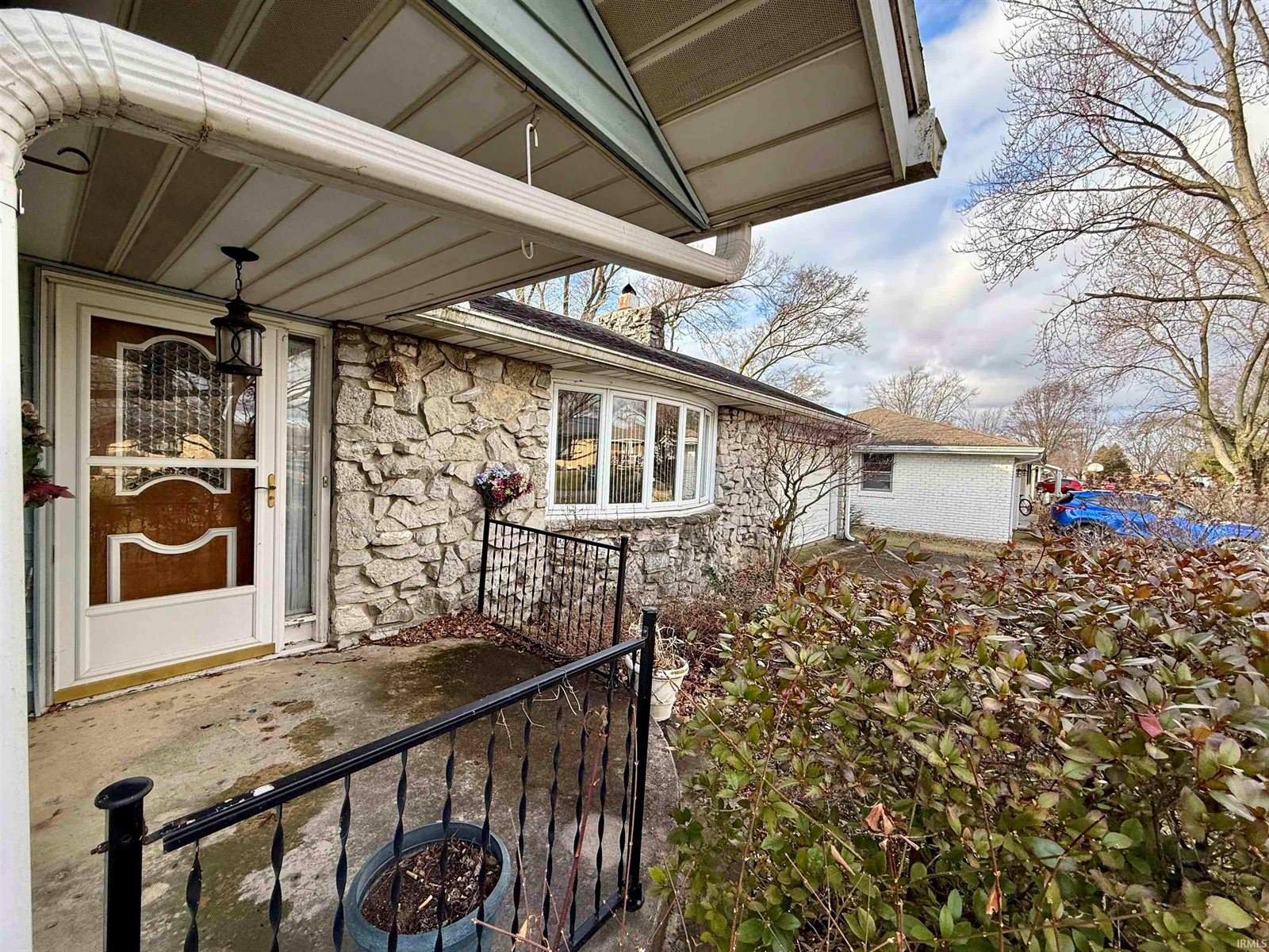 3005 W Sunblest Drive, Muncie, IN 47302