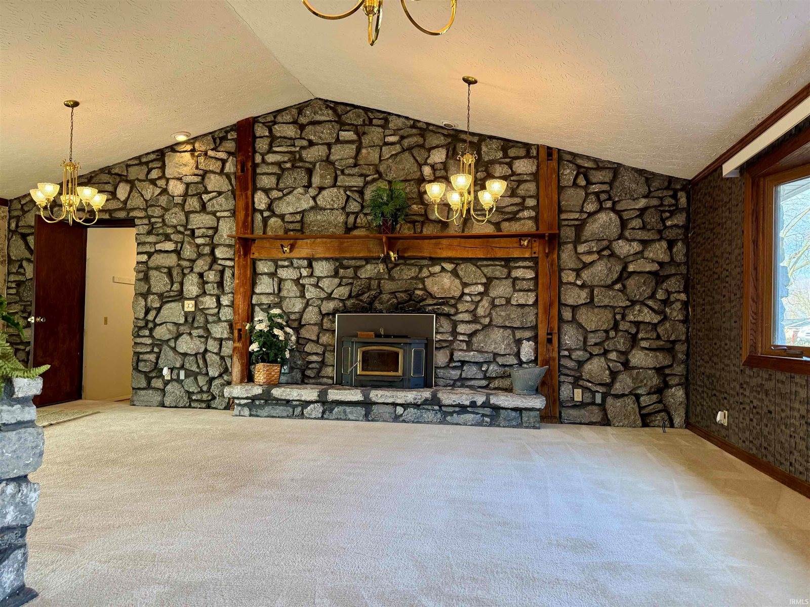 3005 W Sunblest Drive, Muncie, IN 47302