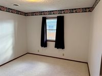 3005 W Sunblest Drive, Muncie, IN 47302