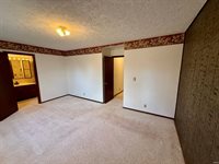 3005 W Sunblest Drive, Muncie, IN 47302