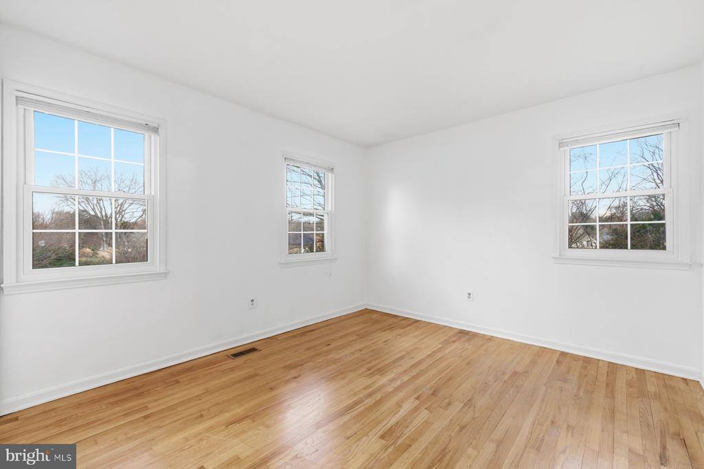 11733 Becket Street, Potomac, MD 20854