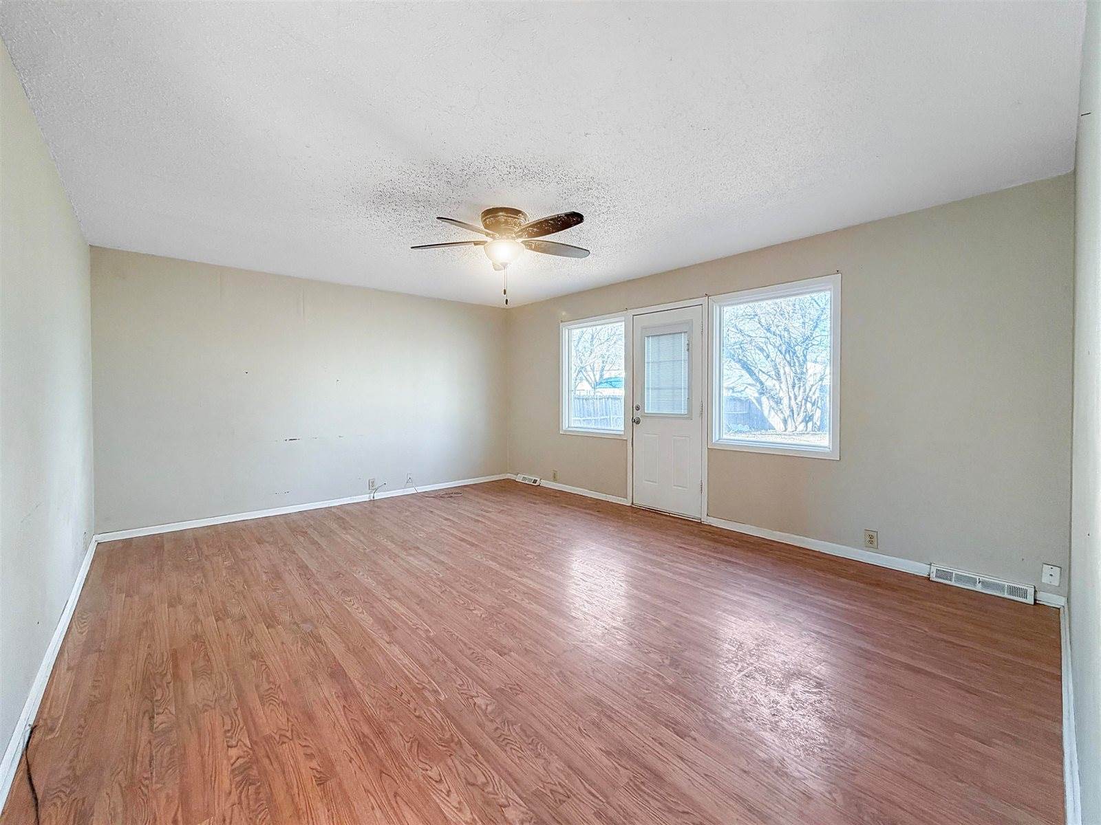 426 West Allison St, Andover, KS 67002