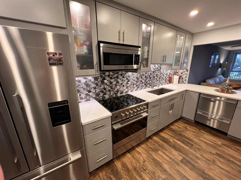 3175 NE 48th Ct 205, #205, Lighthouse Point, FL 33064