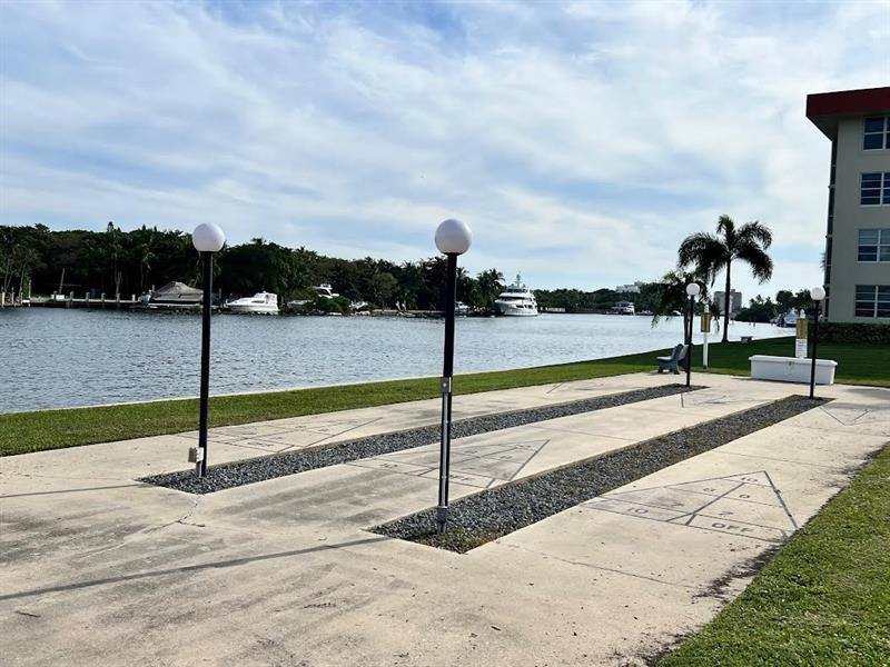 3175 NE 48th Ct 205, #205, Lighthouse Point, FL 33064