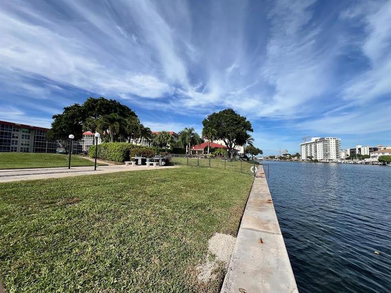 3175 NE 48th Ct 205, #205, Lighthouse Point, FL 33064