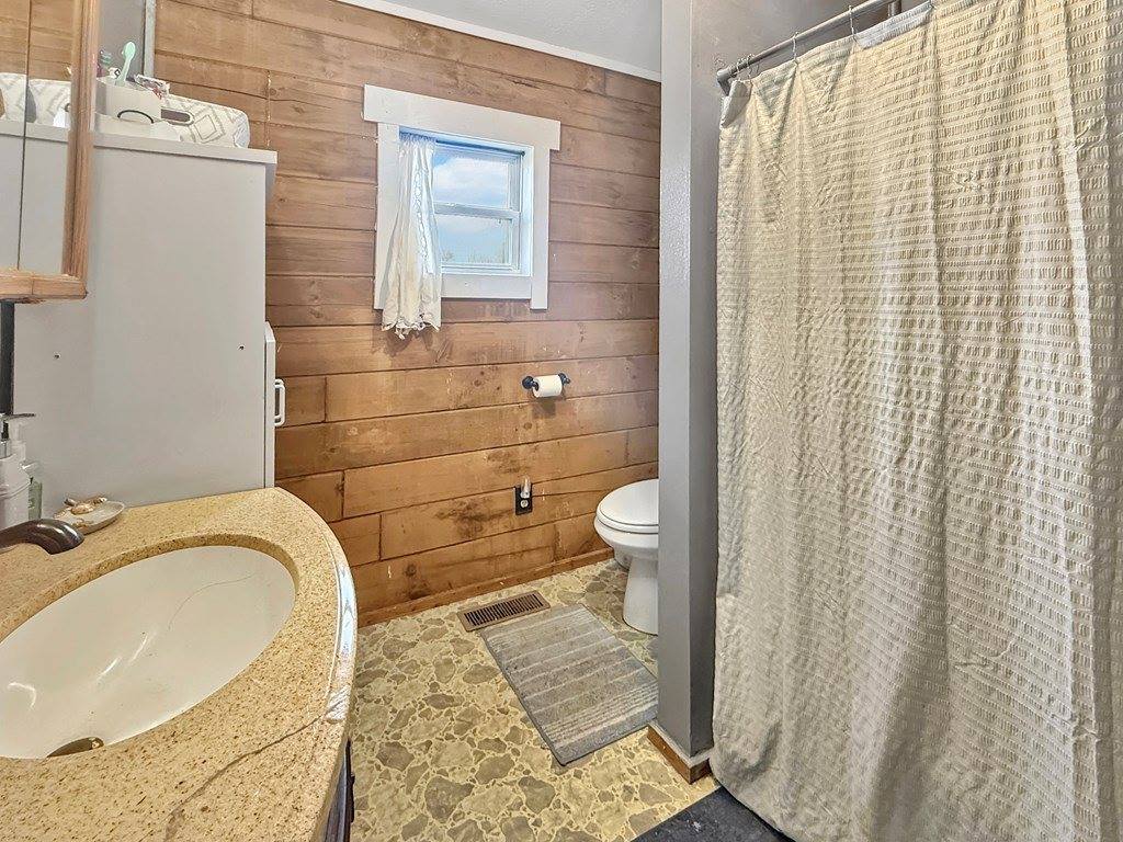 1266 Township Rd 1536, Ashland, OH 44805