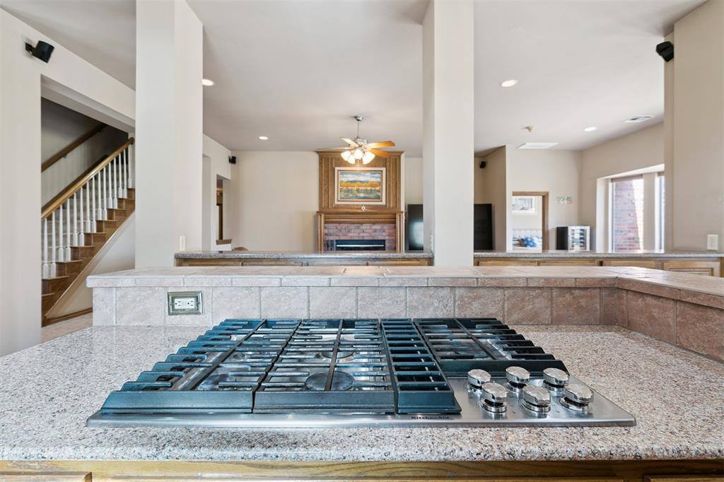 6796 Stone Valley Drive, Edmond, OK 73034