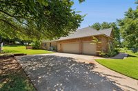 6796 Stone Valley Drive, Edmond, OK 73034