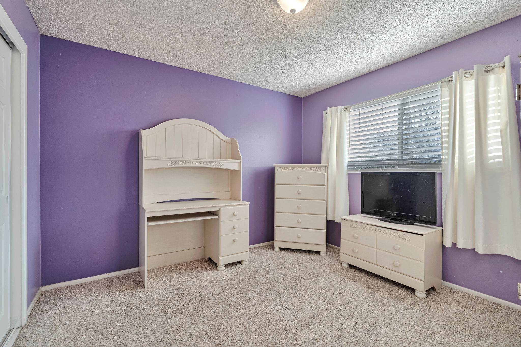 38657 30th St E, Palmdale, CA 93550