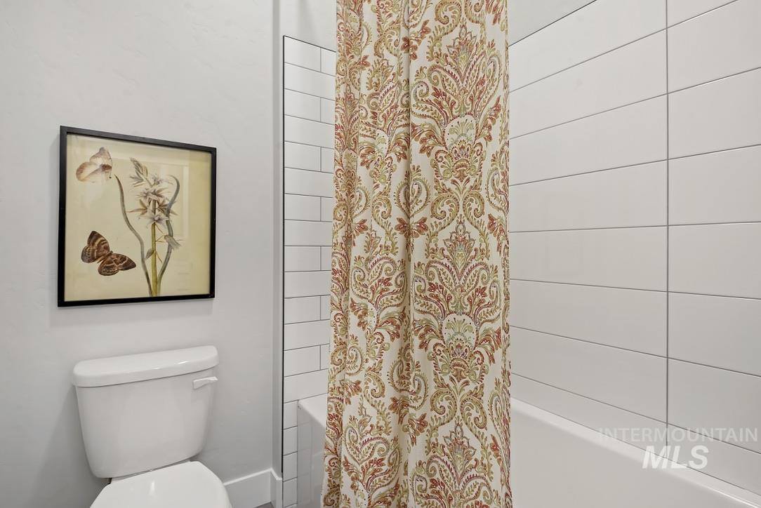 6282 West Evita St, Eagle, ID 83616