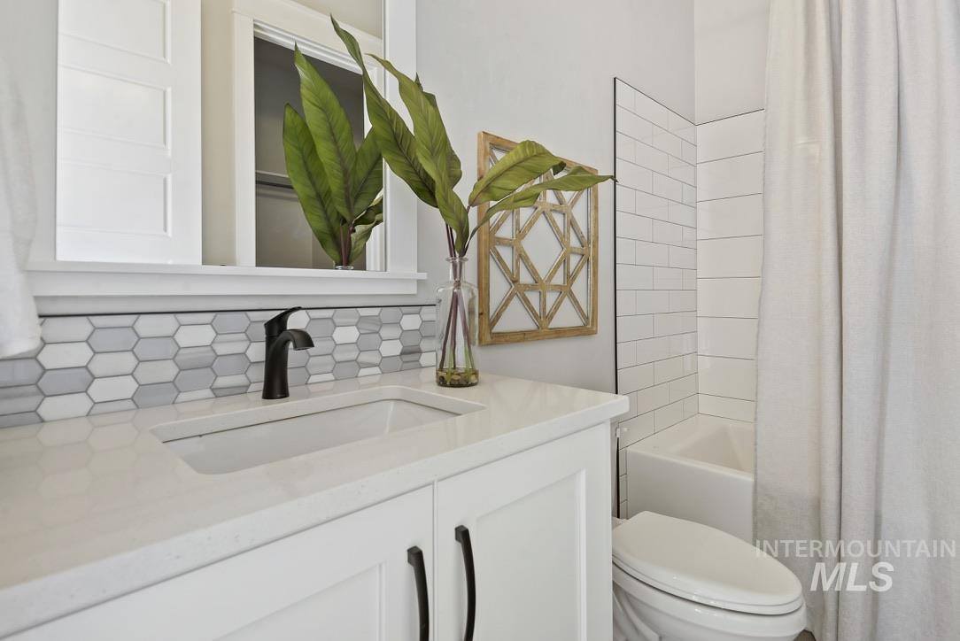 6282 West Evita St, Eagle, ID 83616