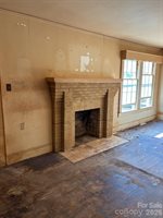 5724 Mooresville Road, Kannapolis, NC 28081