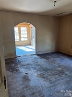 5724 Mooresville Road, Kannapolis, NC 28081