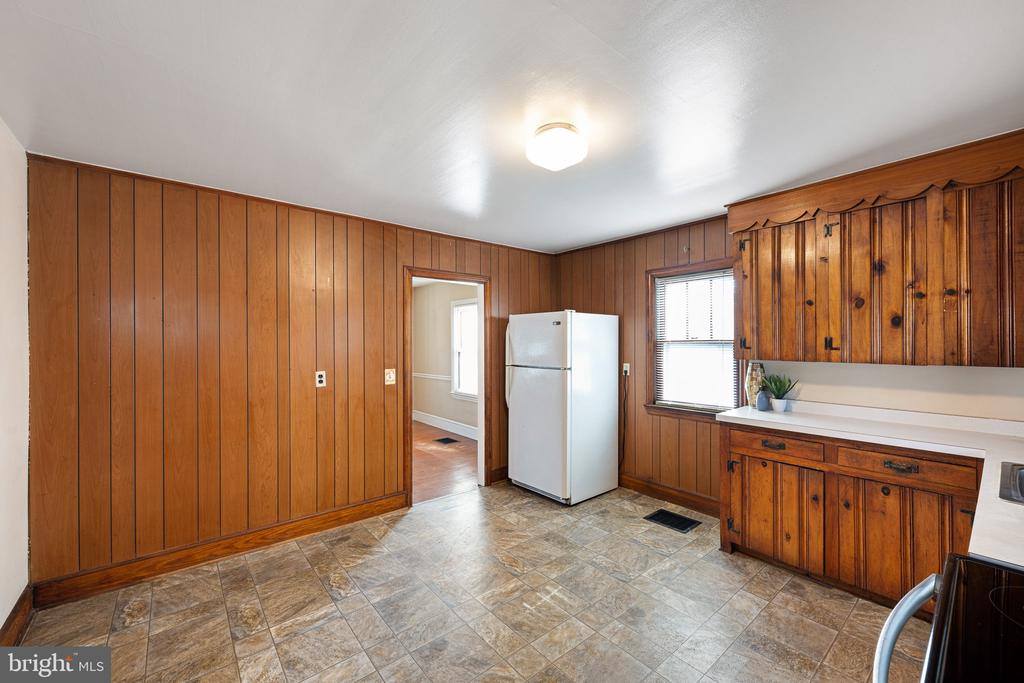 34 Meadow Avenue, Camden Wyoming, DE 19934