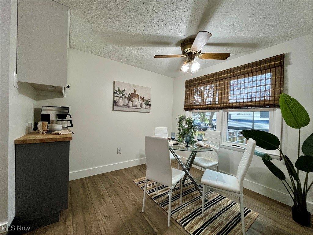 5589 Middletown Road East, New Middletown, OH 44442