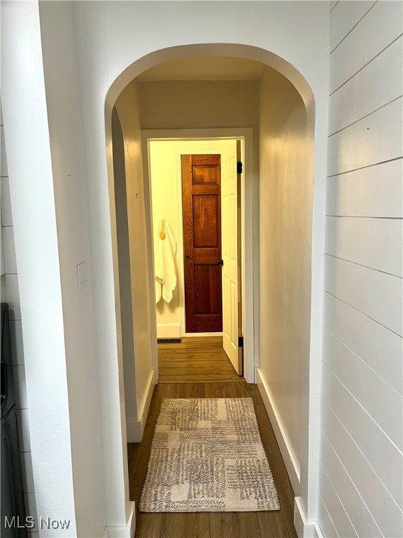 5589 Middletown Road East, New Middletown, OH 44442