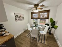 5589 Middletown Road East, New Middletown, OH 44442