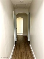 5589 Middletown Road East, New Middletown, OH 44442