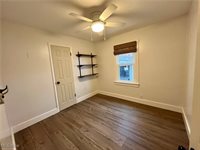 5589 Middletown Road East, New Middletown, OH 44442