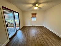 5589 Middletown Road East, New Middletown, OH 44442