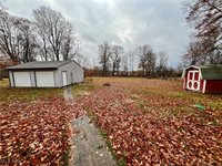 5589 Middletown Road East, New Middletown, OH 44442