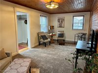 5589 Middletown Road East, New Middletown, OH 44442