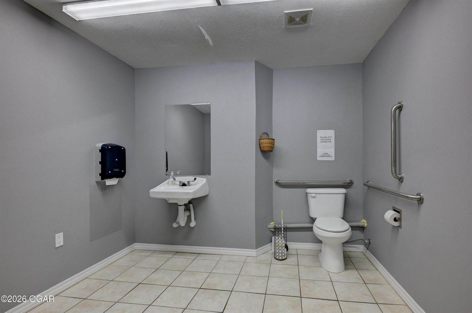 204 East 7th Street, Joplin, MO 64801