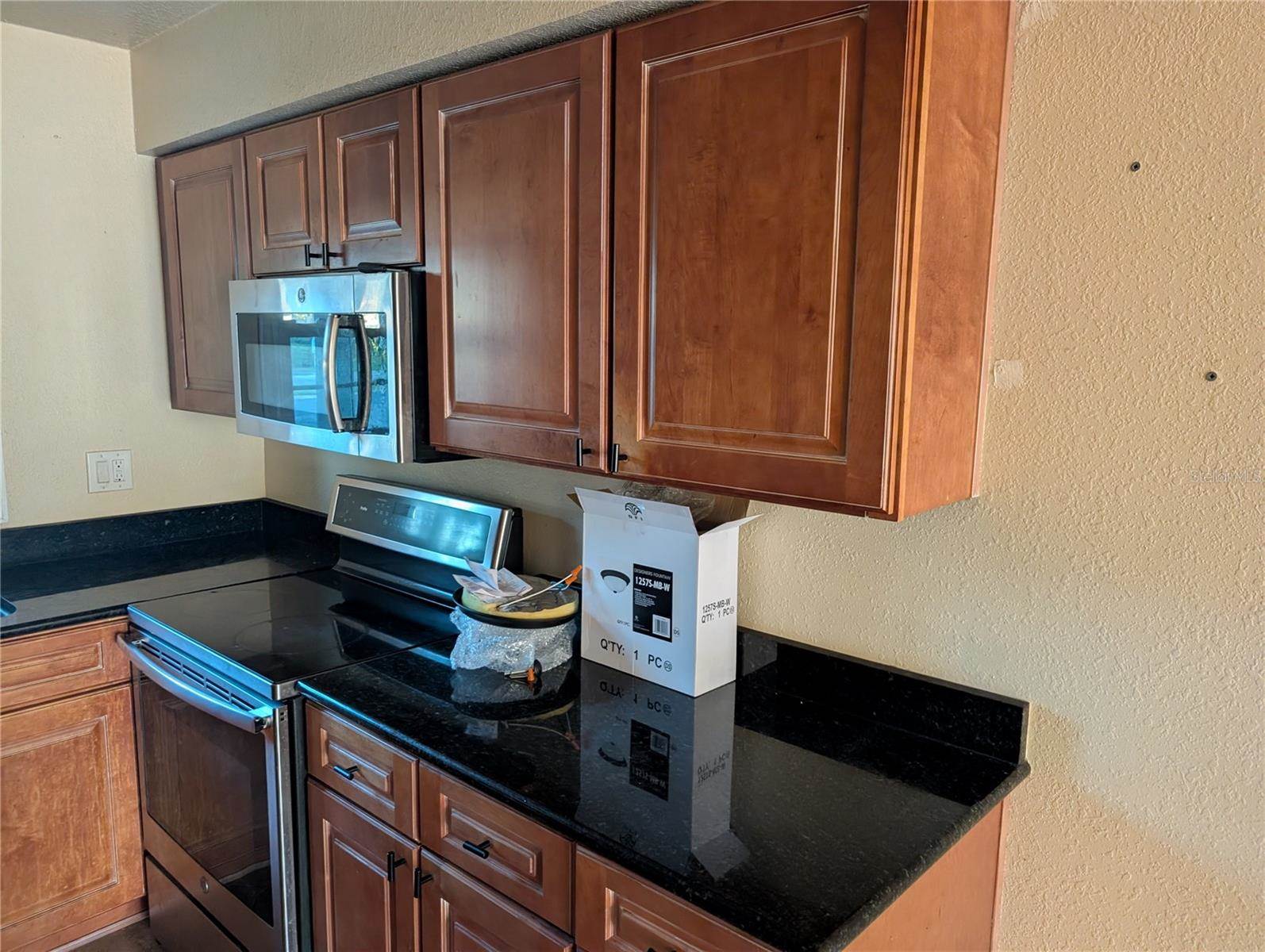 4957 Cobia Drive SE, Saint Petersburg, FL 33705