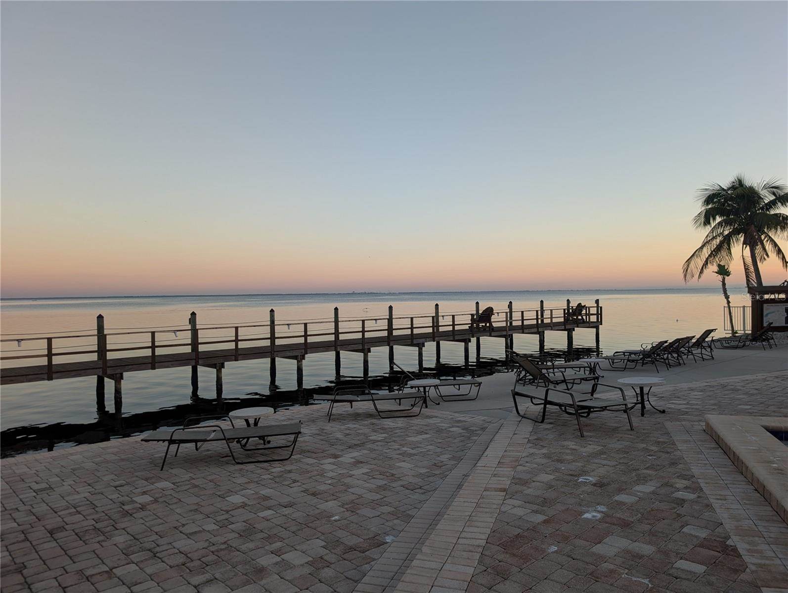 4957 Cobia Drive SE, Saint Petersburg, FL 33705