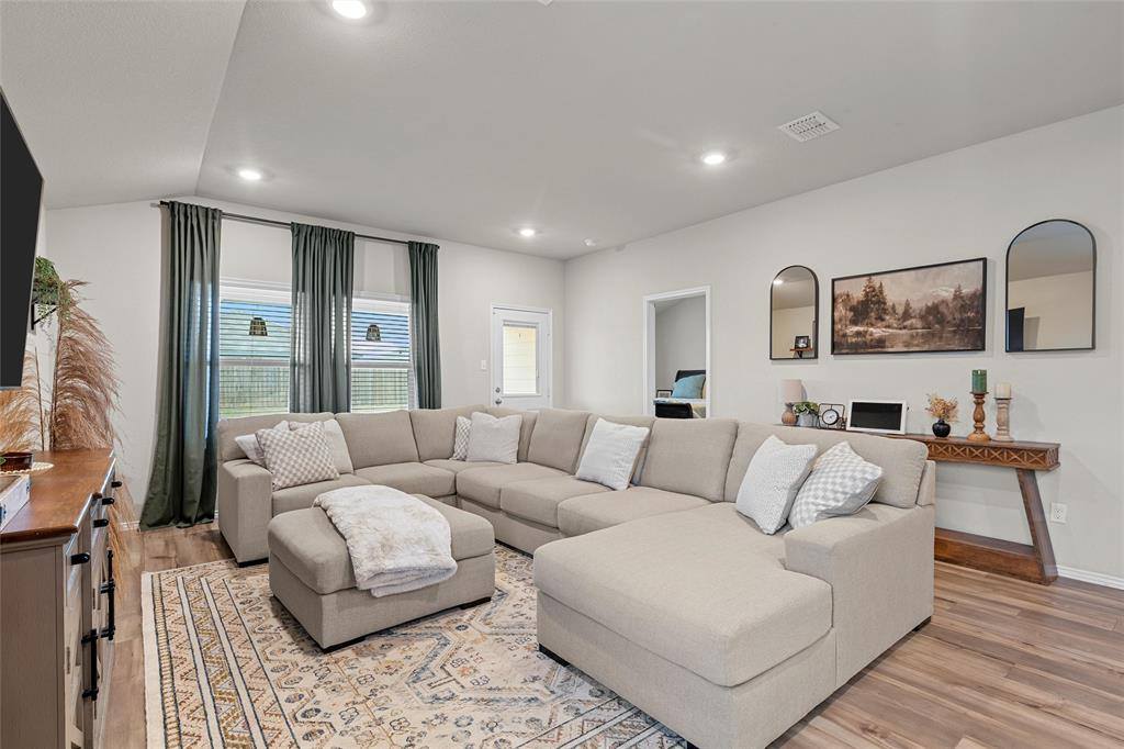 7200 Guadalupe Road, Waco, TX 76633