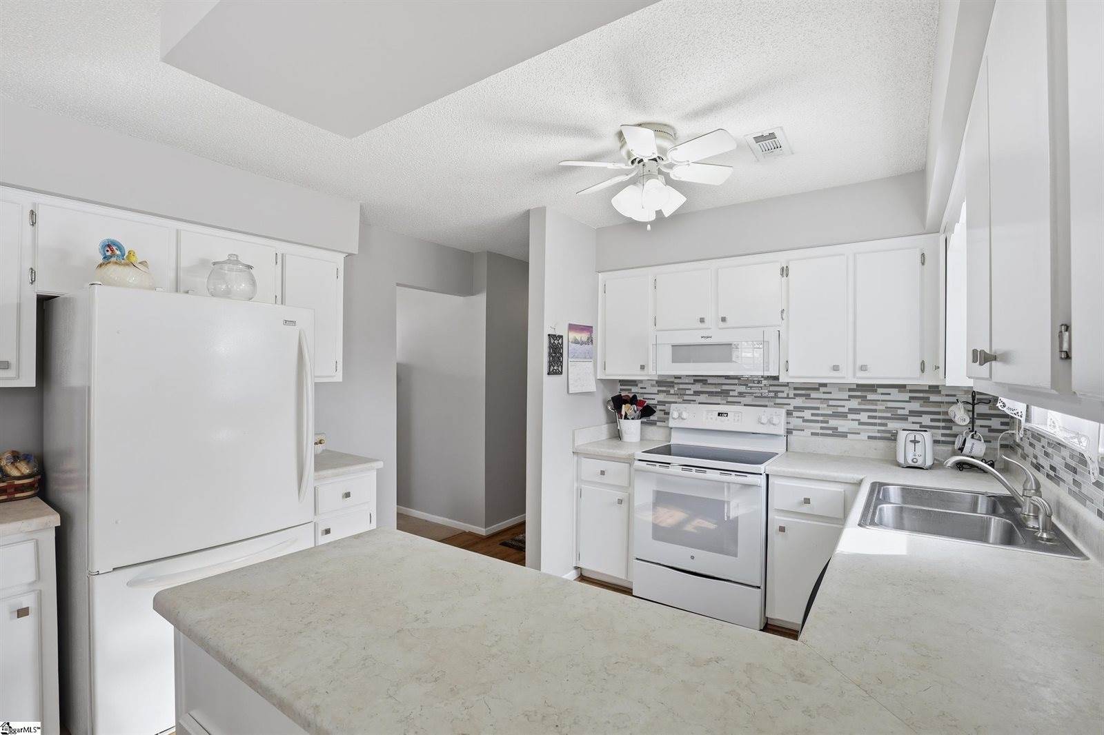 6353 Greenfield, Spartanburg, SC 29303