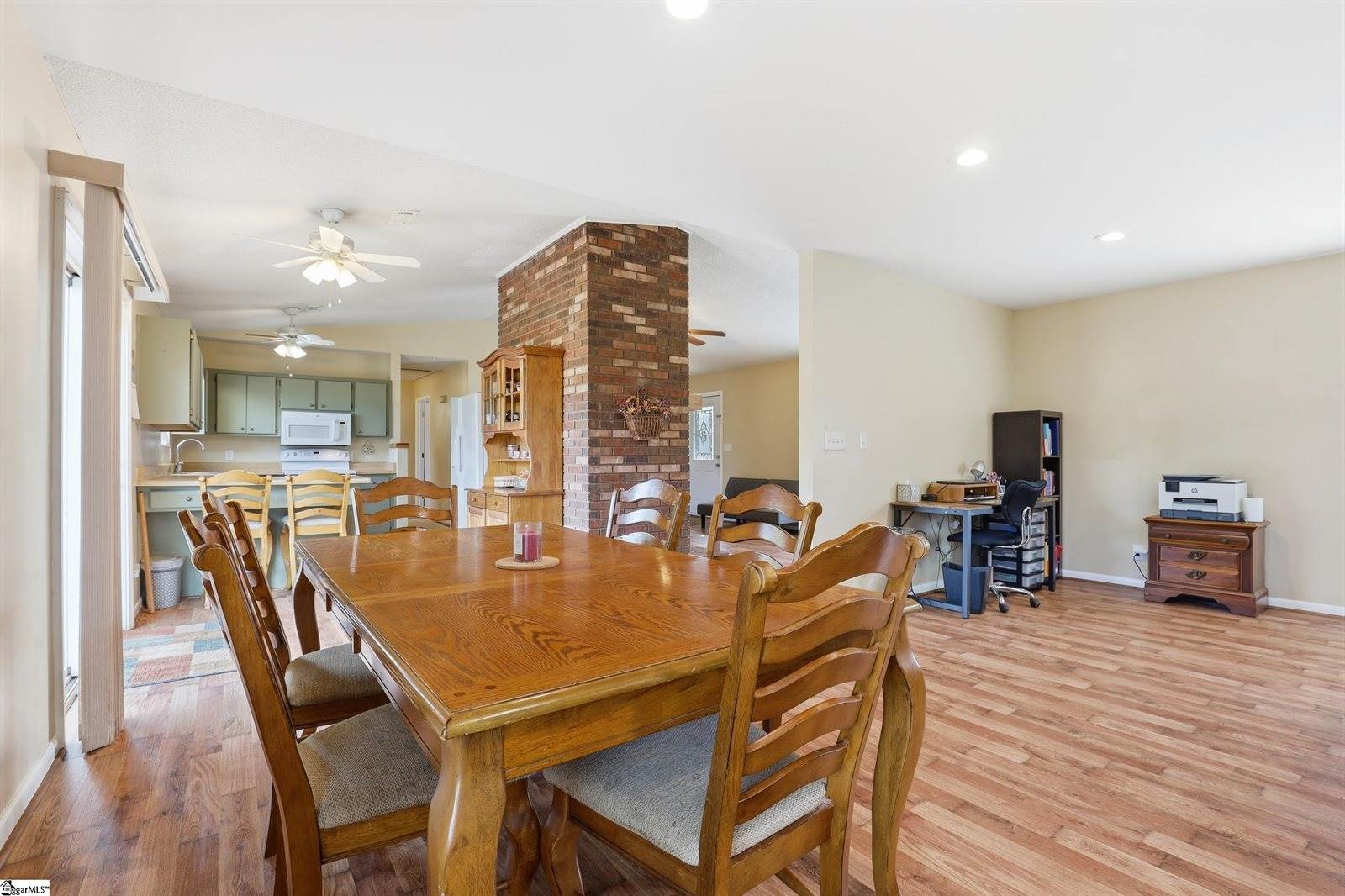 6404 Greenfield, Spartanburg, SC 29303