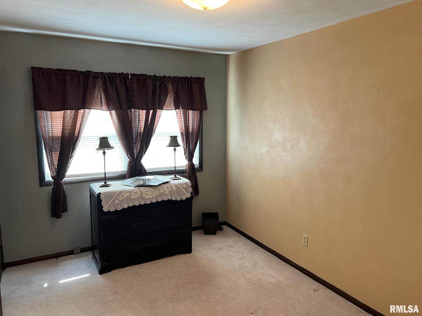 108 Andrea Court, Cleveland, IL 61241