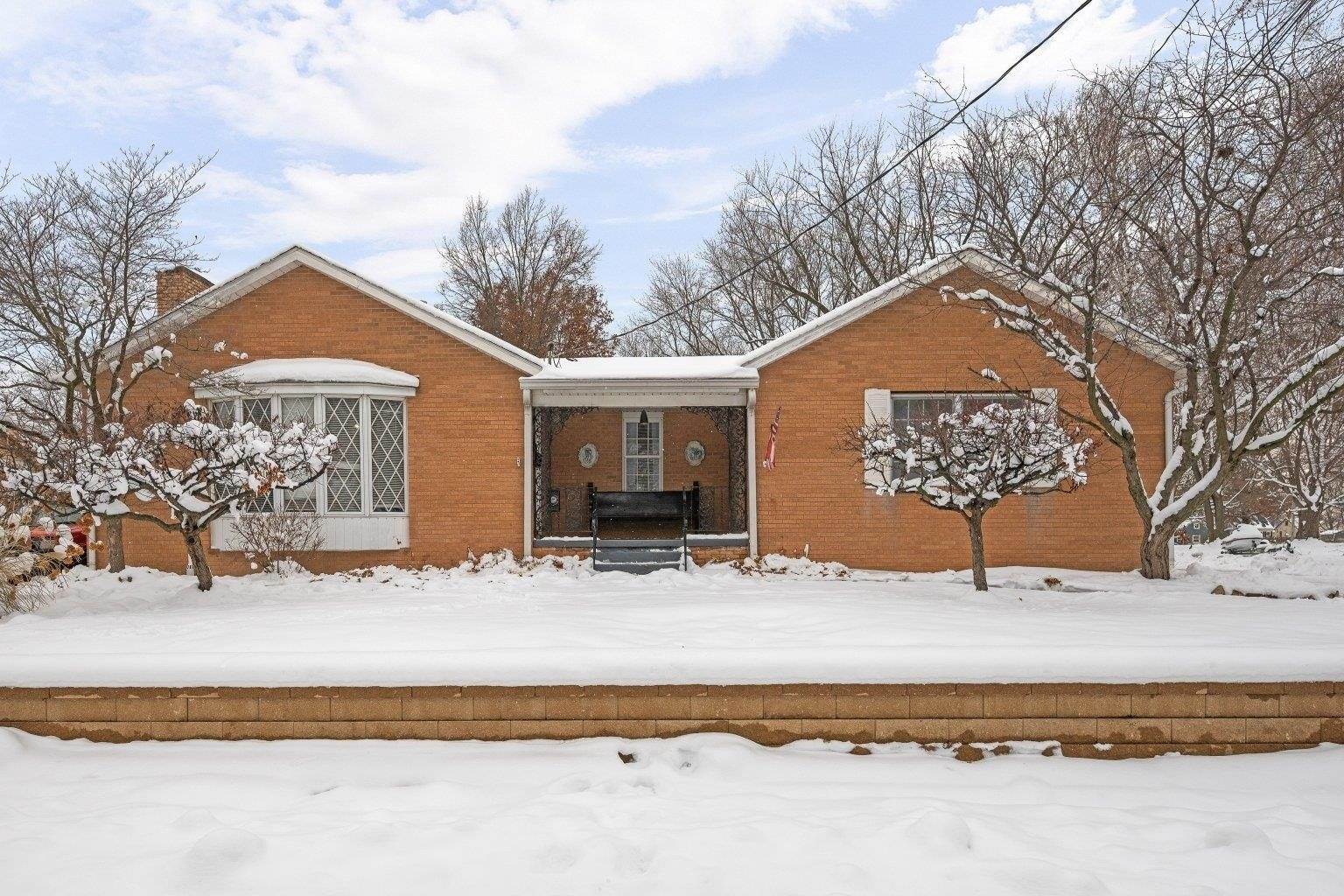 2701 47th Street, Moline, IL 61265