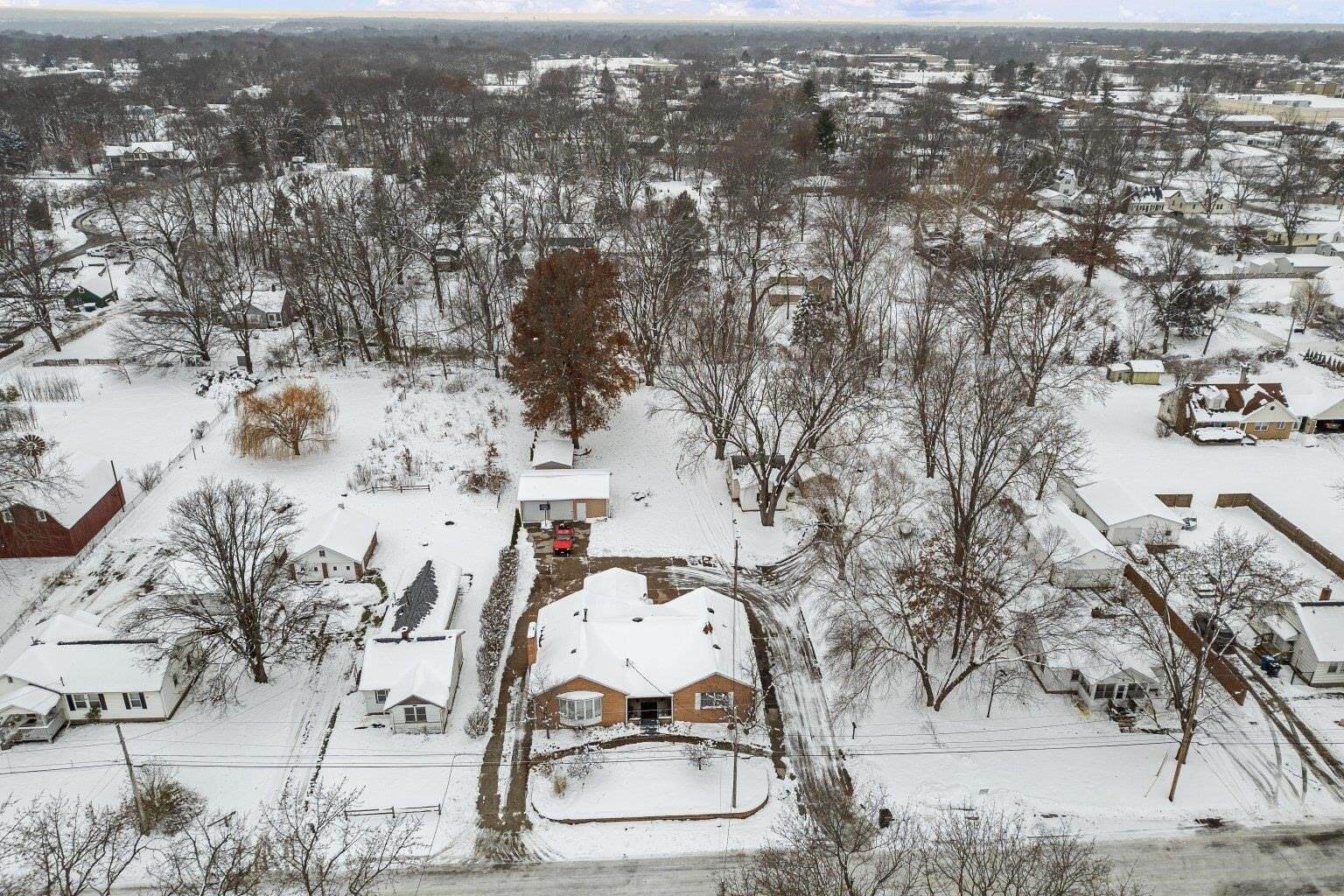 2701 47th Street, Moline, IL 61265