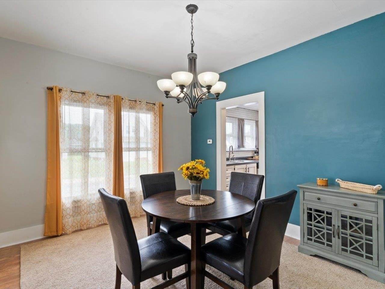 1658 West Lombard Street, Davenport, IA 52804