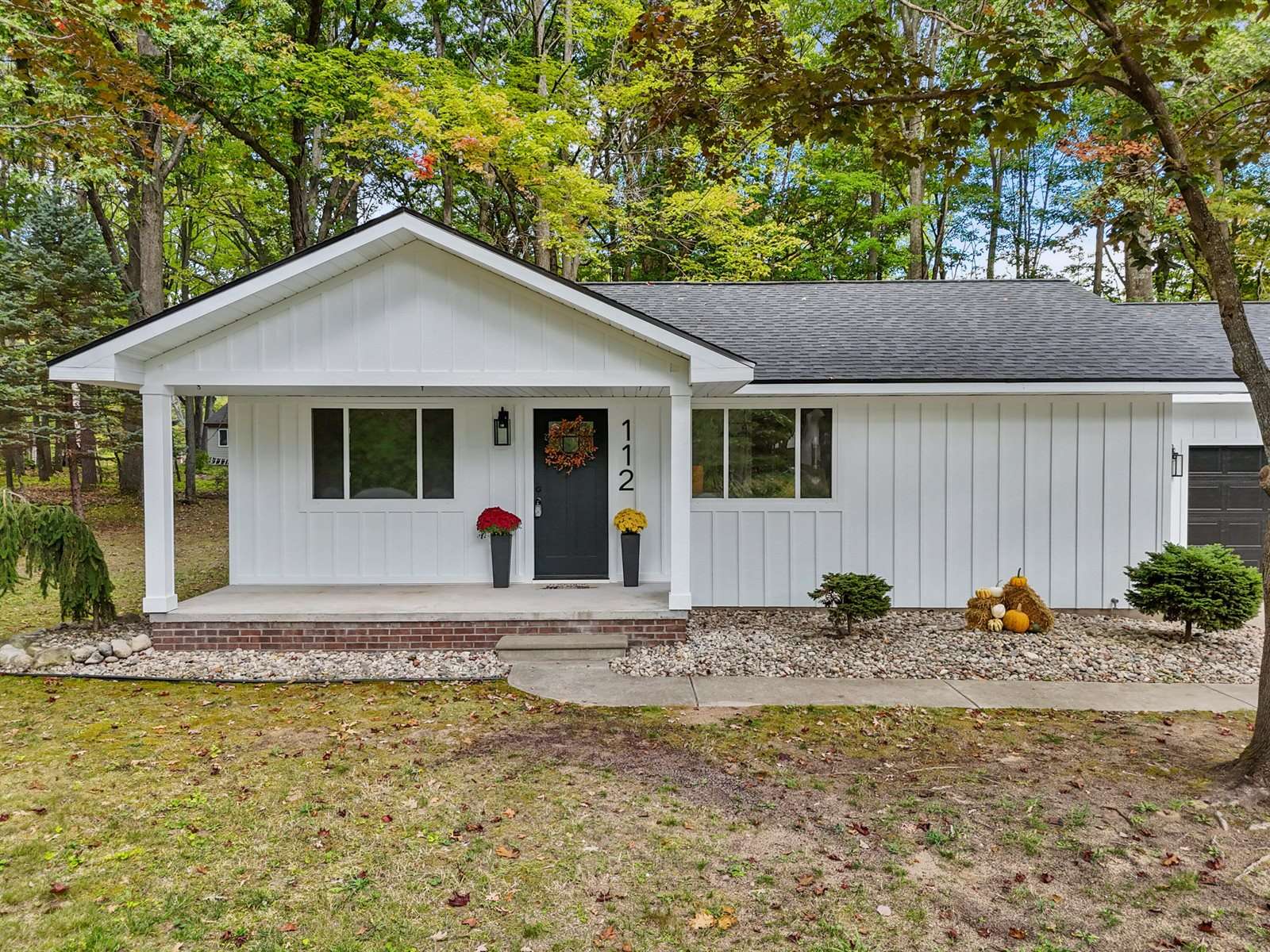 112 McKee Street, Houghton Lake, MI 48629