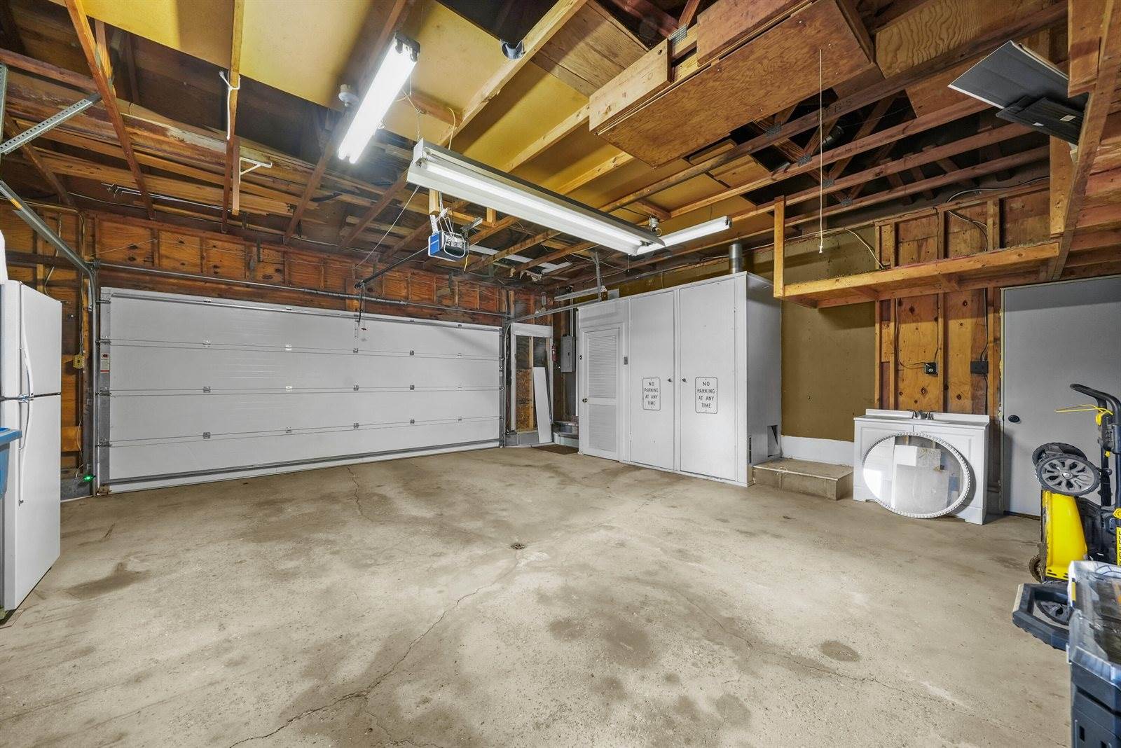 112 McKee Street, Houghton Lake, MI 48629